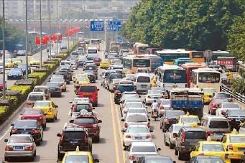 疫情之下，，重庆制造业稳步前进